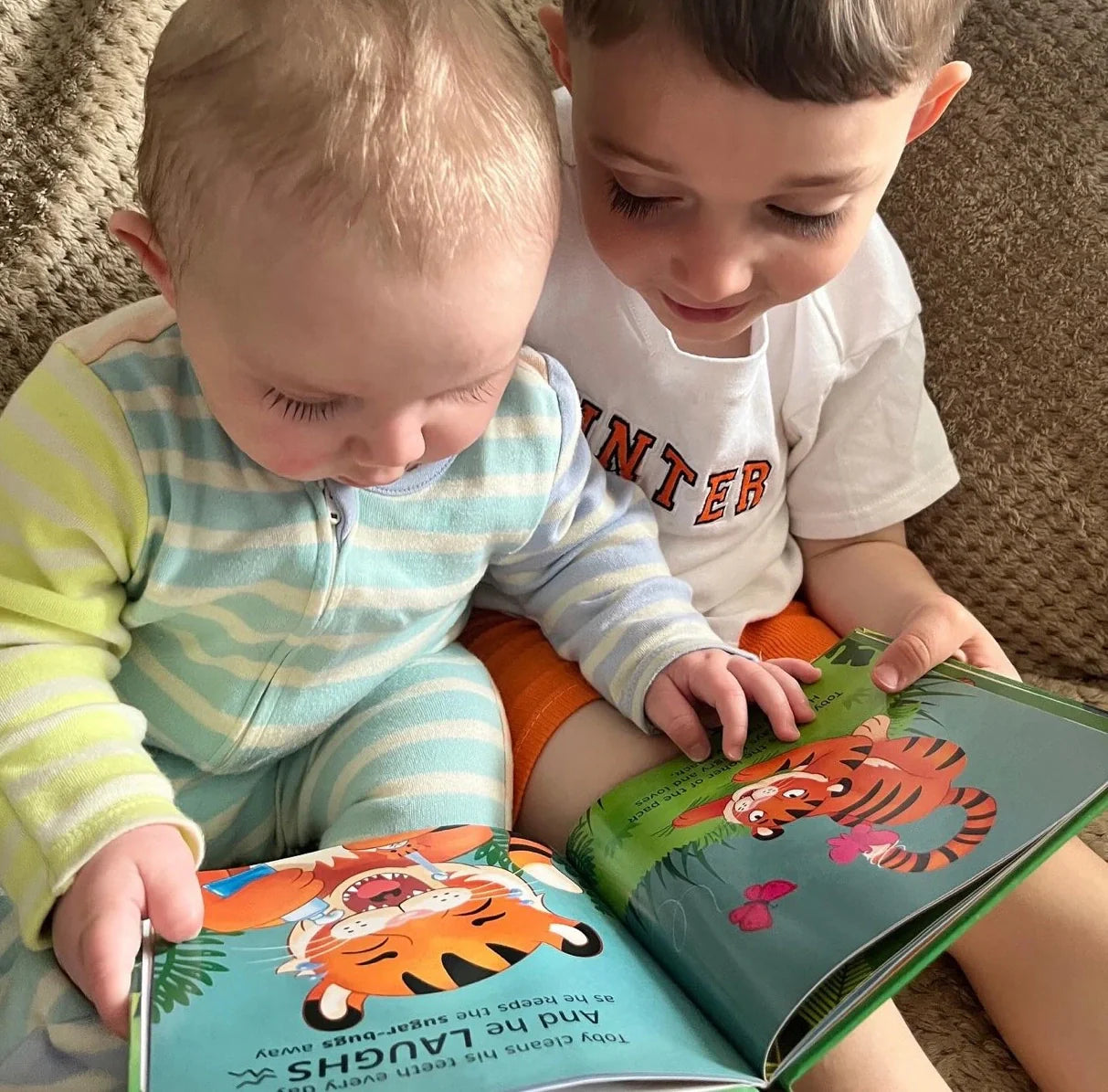 The WildOnes™ Toothbrushing Book For Toddlers & Kids